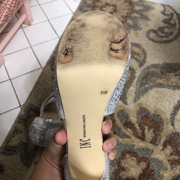 INC International Concepts Rhinestone Grey Pumps High Heels Peep Toe Size 9.5M - Picture 5 of 9